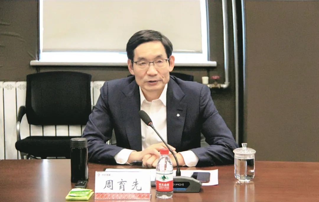 		周育先陪同山东省委书记李干杰赴中材锂膜调研_幻灯片_尊龙凯时集团有限公司	