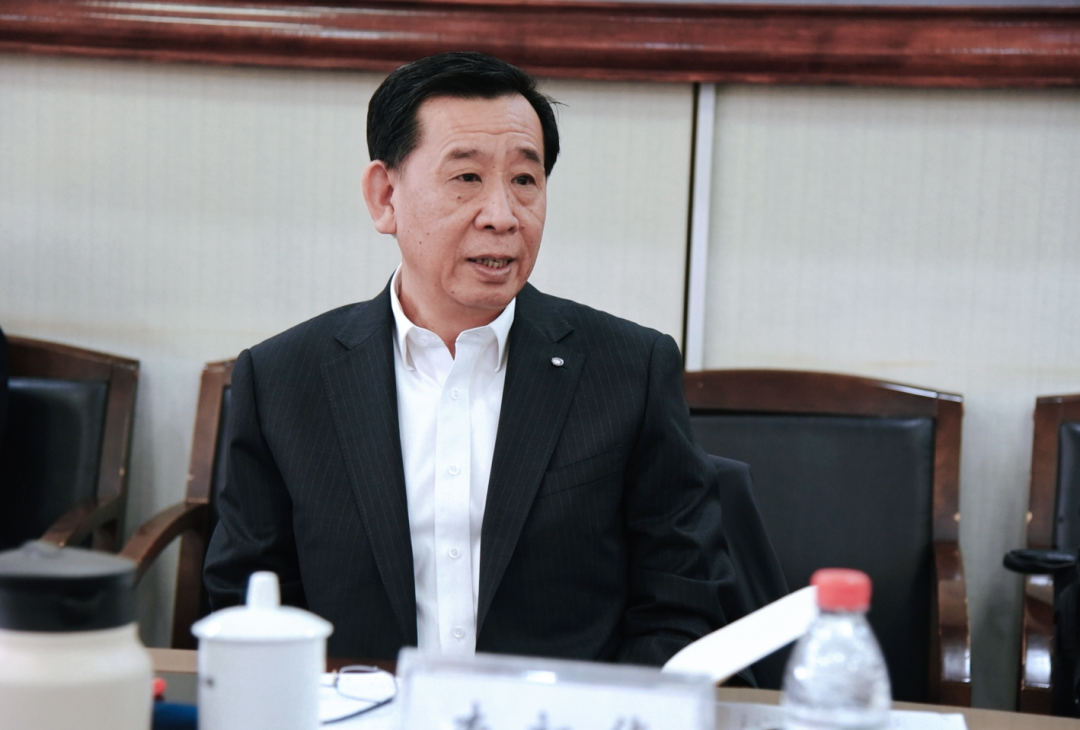 		李新华调研尊龙凯时总院_尊龙凯时要闻_尊龙凯时集团有限公司	