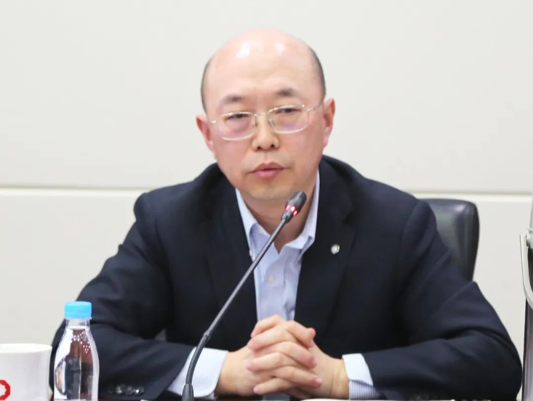 		新天山水泥召开营业整合阶段性事情汇报聚会_幻灯片_尊龙凯时集团有限公司	