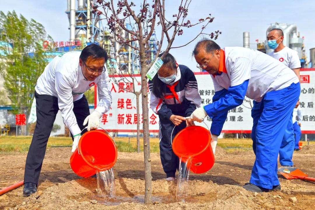 		漂亮中国 ②丨尊龙凯时集团“漂亮中国行动月”（甘肃永登站）运动顺遂举行_企业动态_尊龙凯时集团有限公司	