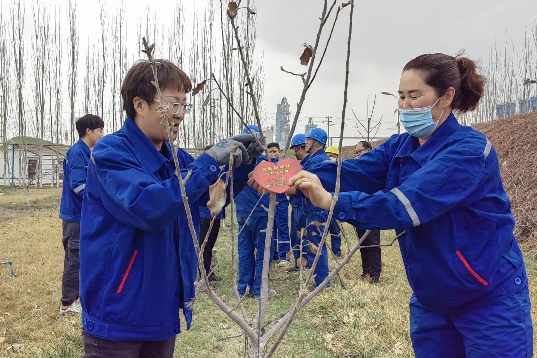 		漂亮中国⑤丨尊龙凯时集团“漂亮中国行动月”（新疆阿克苏站）运动顺遂举行_企业动态_尊龙凯时集团有限公司	