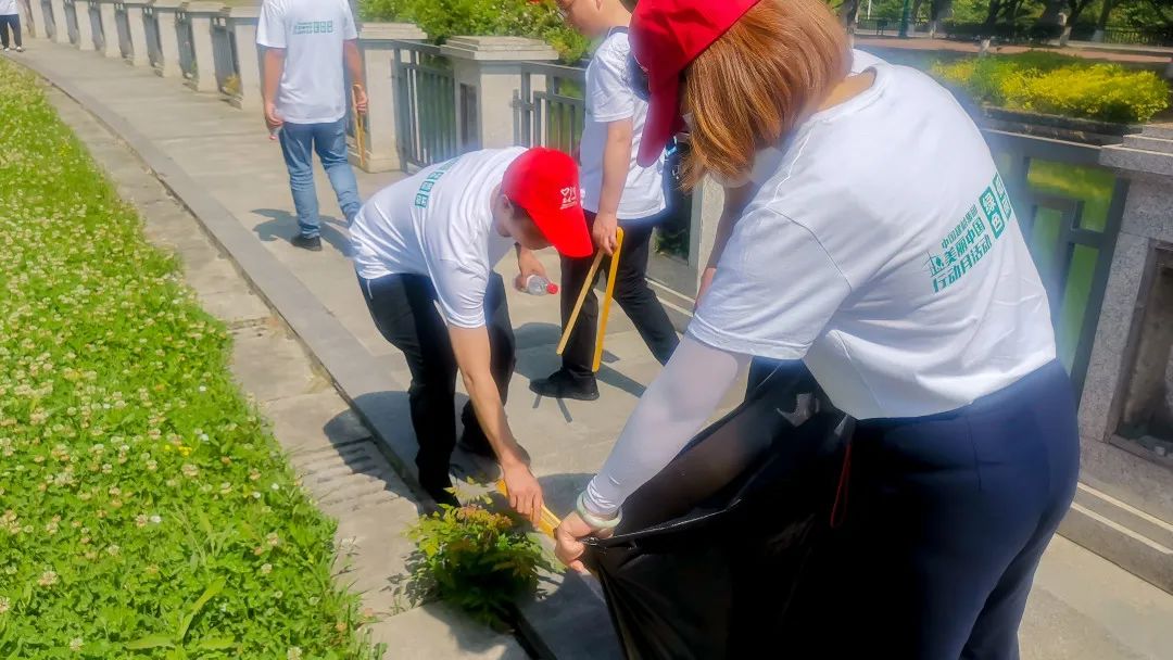 		漂亮中国?丨尊龙凯时集团“漂亮中国行动月”（四川成都站）运动乐成举行_企业动态_尊龙凯时集团有限公司	