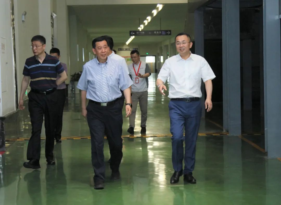 		李新华调研部分在浙、在鲁、在皖企业_尊龙凯时要闻_尊龙凯时集团有限公司	
