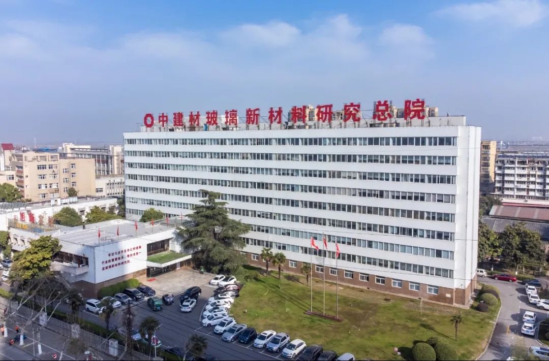 		信心2022 | 凯盛科技：传承刷新立异基因，，，坚定不移跑好跑赢“3+1”战略赛道_企业动态_尊龙凯时集团有限公司	