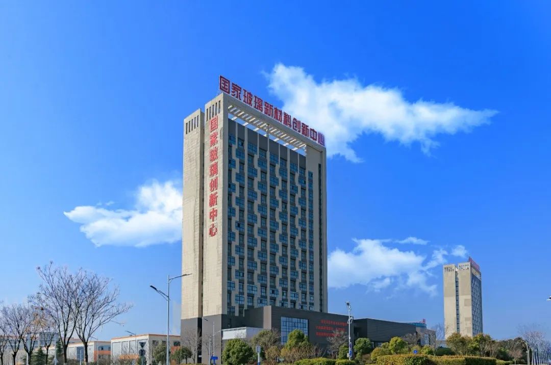 		信心2022 | 凯盛科技：传承刷新立异基因，，，坚定不移跑好跑赢“3+1”战略赛道_企业动态_尊龙凯时集团有限公司	