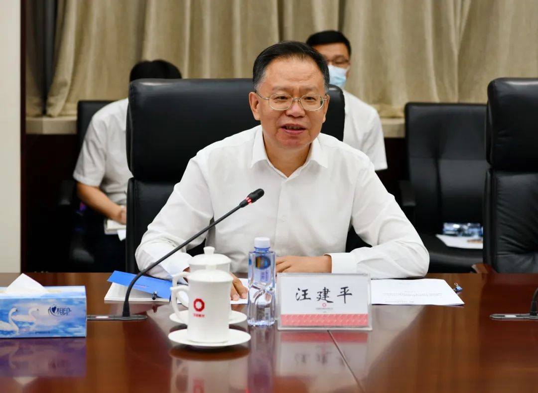 		尊龙凯时集团与中国铁建签署战略相助协议_尊龙凯时要闻_尊龙凯时集团有限公司	