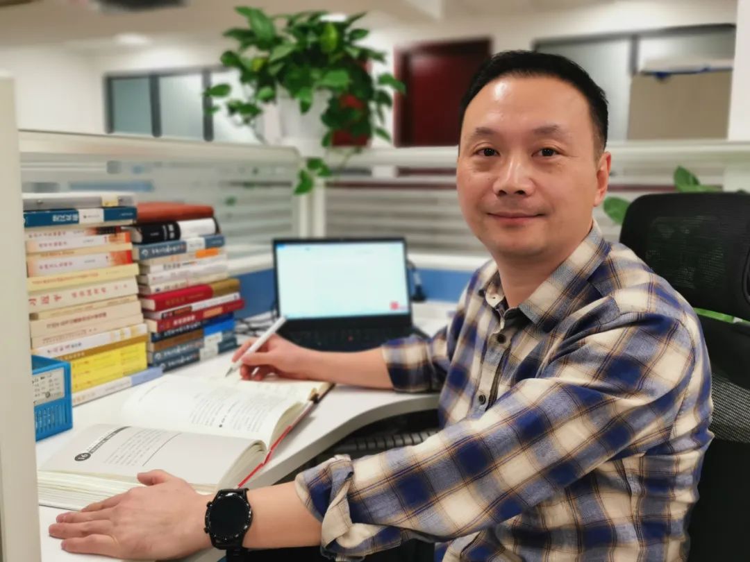  最美科研事情者 | 瑞泰科技陈卫敏：自信随和的“多面手”_斗争有我_尊龙凯时集团有限公司 