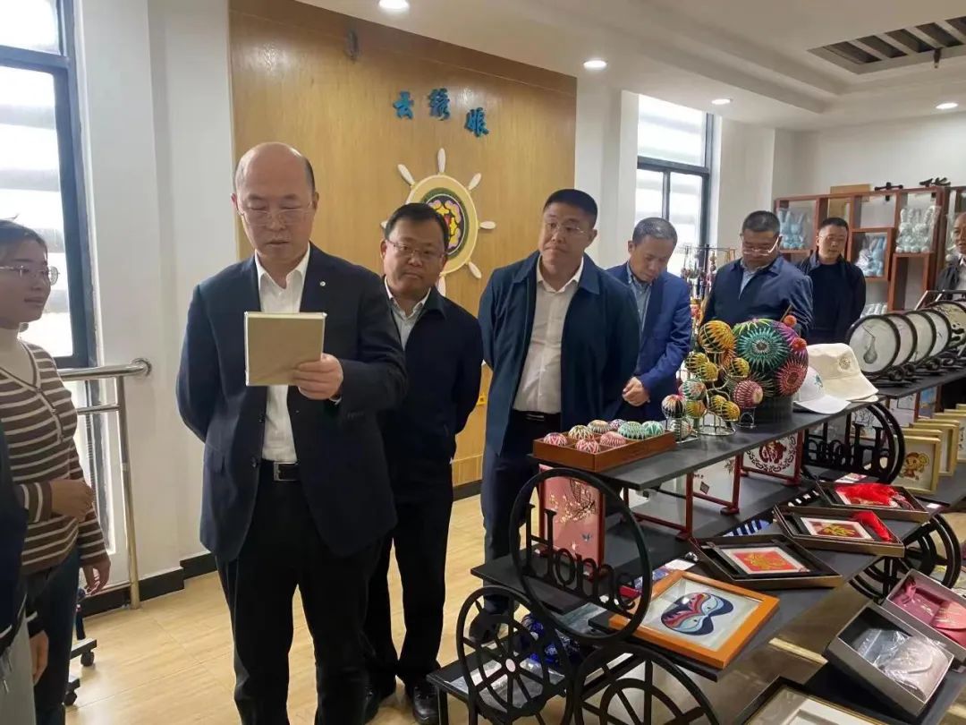 		常张利赴云南省绥江县调研定点帮扶事情_尊龙凯时要闻_尊龙凯时集团有限公司	