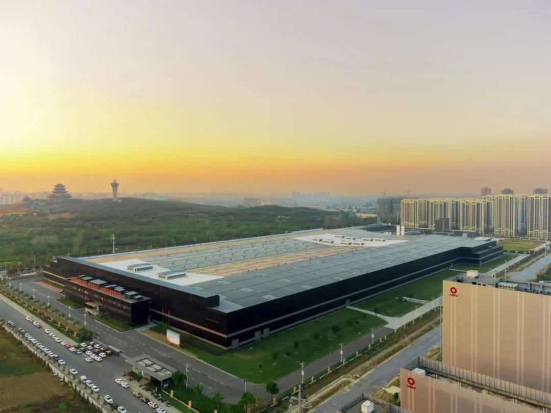 		《建材行业碳达峰实验计划》解读 | 彭寿：坚持高端化、智能化、绿色化，，，，为建材行业“双碳”生长孝顺玻璃实力_尊龙凯时要闻_尊龙凯时集团有限公司	