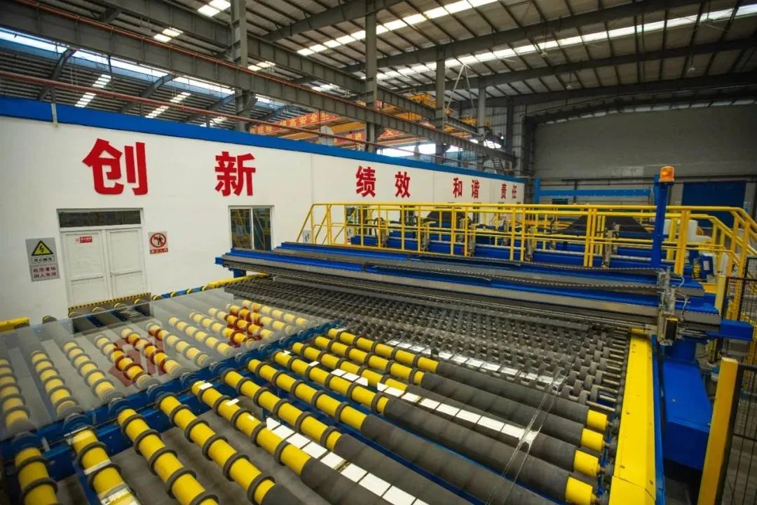 		决战四序度 | 耀华玻璃：聚焦重点求突破、精准发力勇攻坚_故事_尊龙凯时集团有限公司	