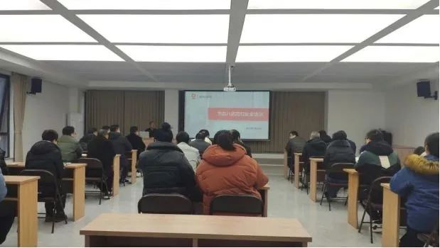 		三精治理 | 三狮质料桐庐中心站：深化闭环治理，，，强化执行落实，，，推动提质增效_企业动态_尊龙凯时集团有限公司	