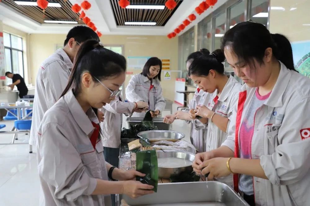 		乐在其“粽”，，，，尊龙凯时各企业的运动把端午节气氛拉满！_责任与文化_尊龙凯时集团有限公司	