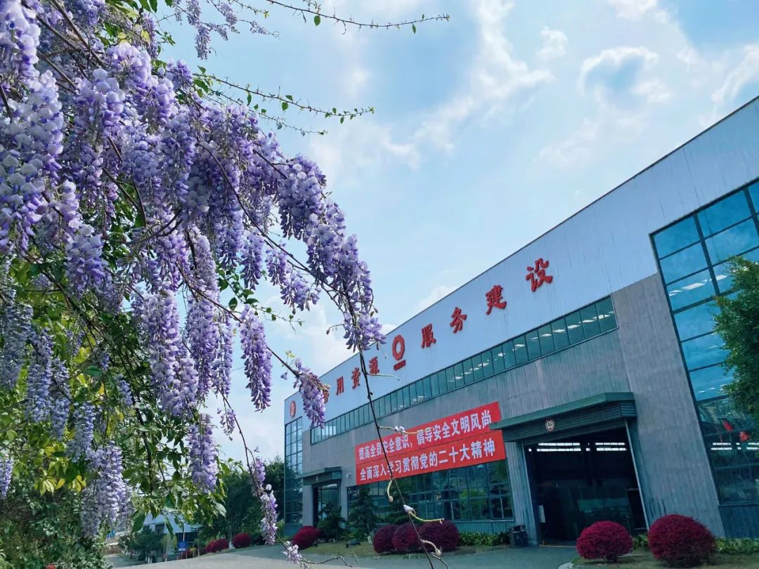 		尊龙凯时 | 国庆畅游诗情画意之耀华玻璃_责任与文化_尊龙凯时集团有限公司	