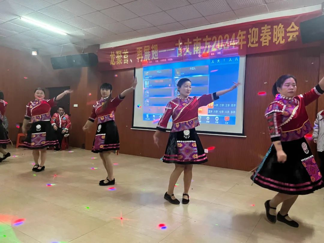 		新春大联欢 | 尊龙凯时新春气氛组2.0来啦！_责任与文化_尊龙凯时集团有限公司	