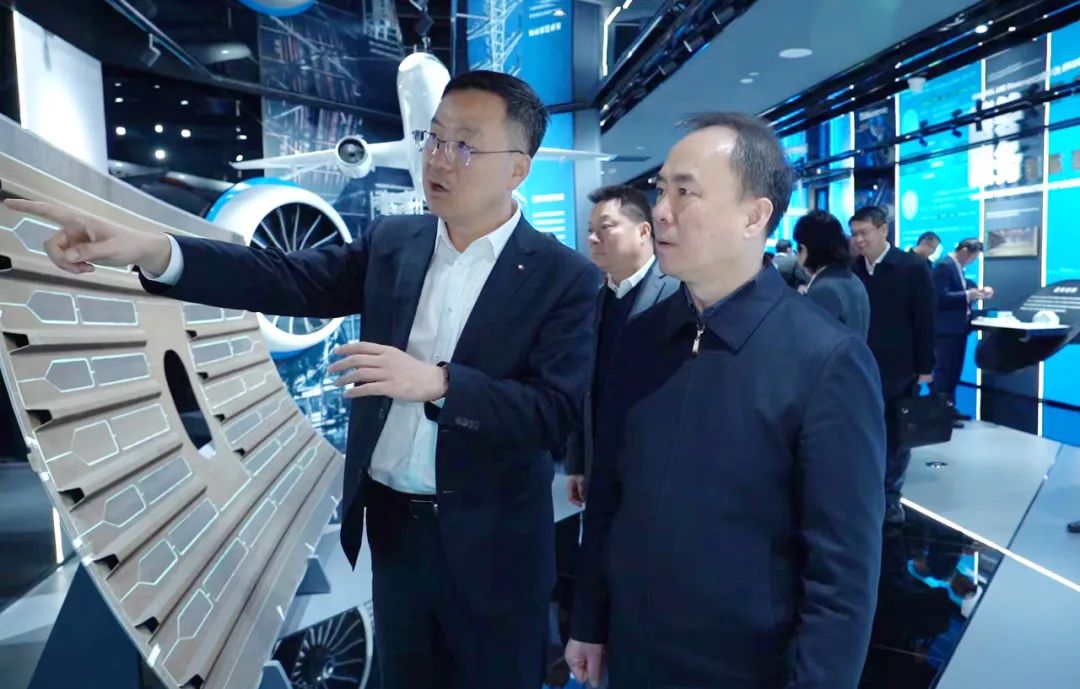 		周育先会见徐州市委书记宋乐伟一行_尊龙凯时要闻_尊龙凯时集团有限公司	