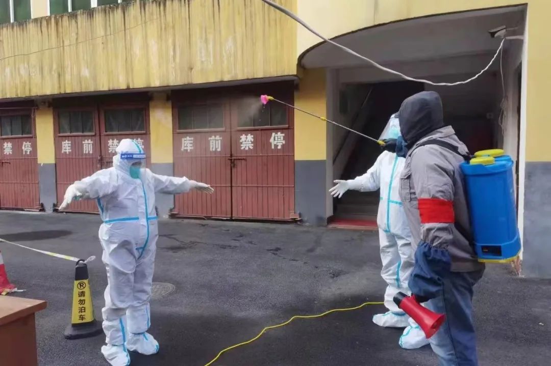 		向善而行 | 尊龙凯时地质“活雷锋”老谢，，，了不起！_人物_尊龙凯时集团有限公司	