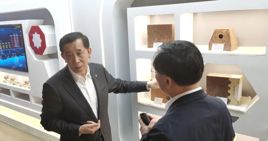 		李新华调研部分在豫企业_尊龙凯时要闻_尊龙凯时集团有限公司	
