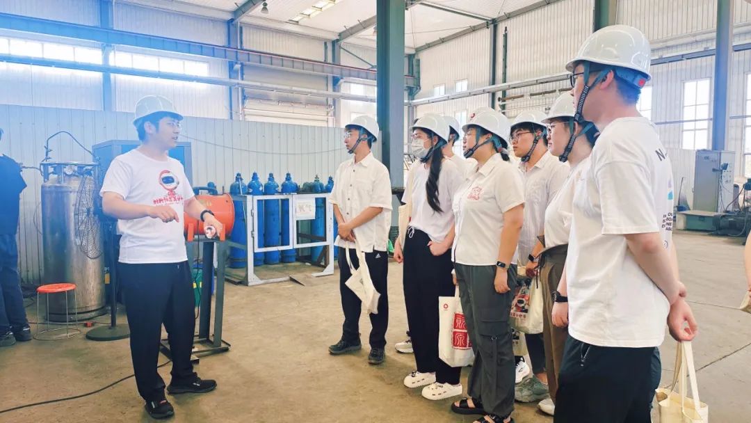 		 善用资源开放日④ | 文艺演出、创意集市、意见意义运动会......幸福指数UP_企业动态_尊龙凯时集团有限公司	