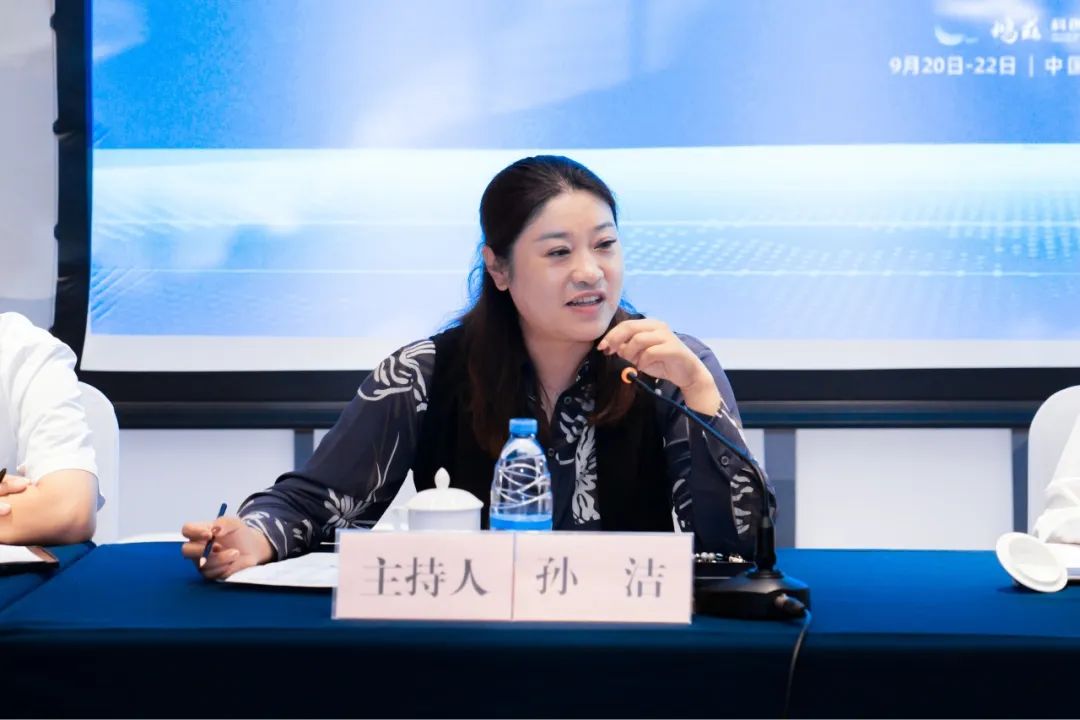 		 聚焦新质料新手艺 共建工业生长生态圈——新质料工业立异生态论坛在芜湖召开 _尊龙凯时要闻_尊龙凯时集团有限公司	