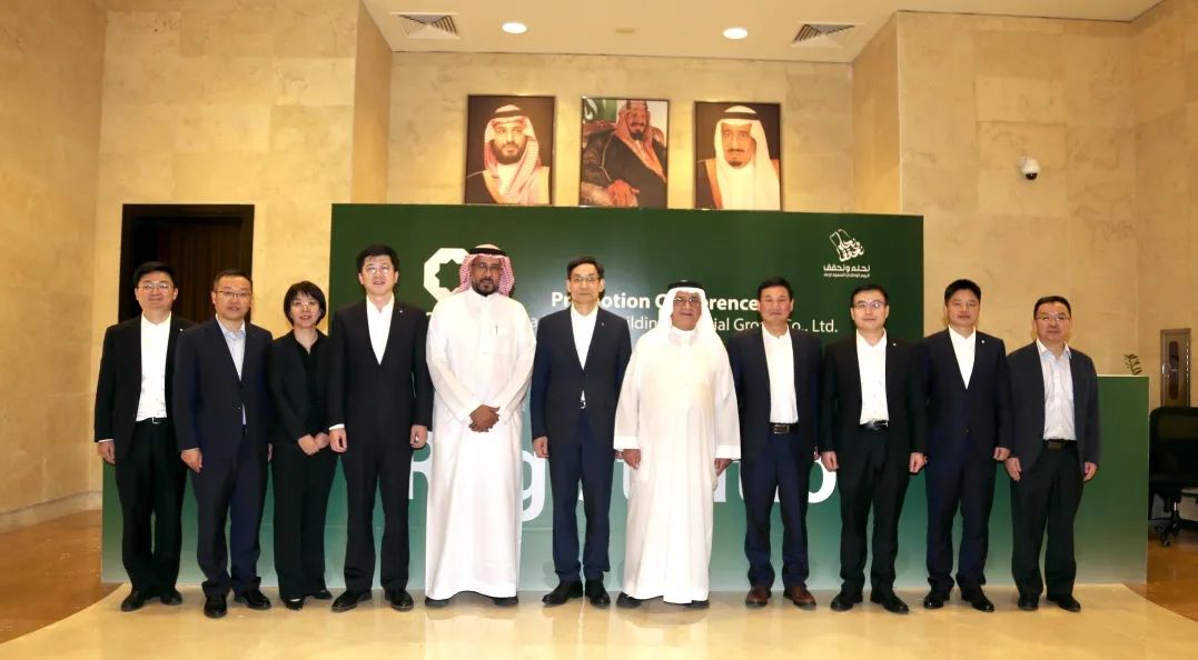 		 周育先率团出访推进国际交流相助 _尊龙凯时要闻_尊龙凯时集团有限公司	