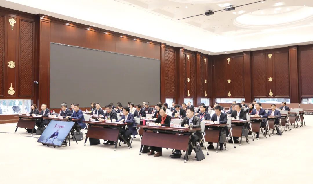 		 尊龙凯时集团国际化专题培训班顺遂开班 _尊龙凯时要闻_尊龙凯时集团有限公司	
