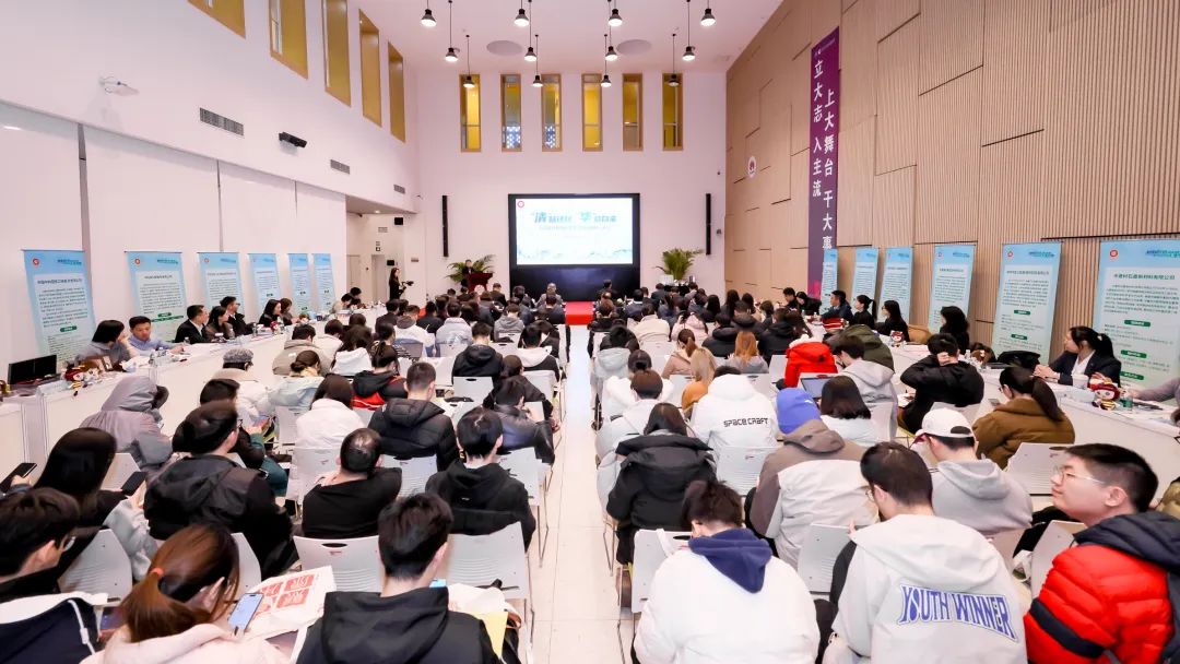 		 周育先走进清华大学开展专场招聘宣讲 _尊龙凯时要闻_尊龙凯时集团有限公司	