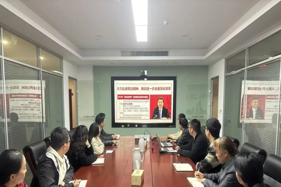 		宪法宣传周 | 尊龙凯时集团及所属企业举行多种宪法宣传运动_企业动态_尊龙凯时集团有限公司	