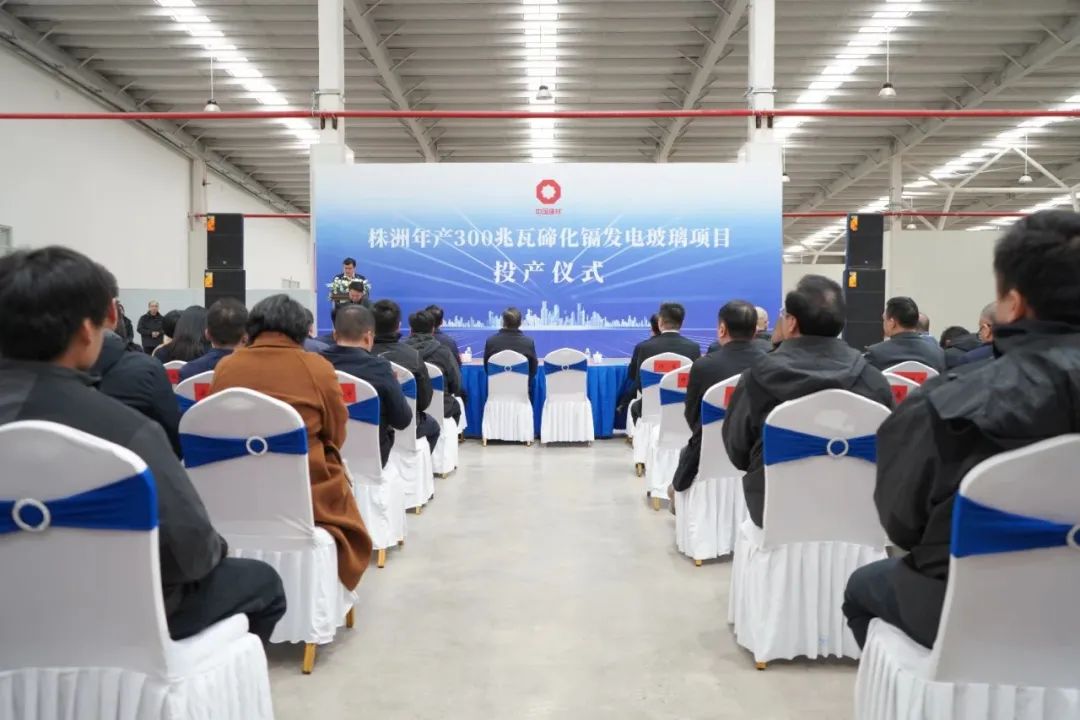 		 冲刺四序度 | 重组大桥油漆、获行业首个“气息儿”金级证书、签署战略协议、新项目投产、获得多个声誉…… _企业动态_尊龙凯时集团有限公司	