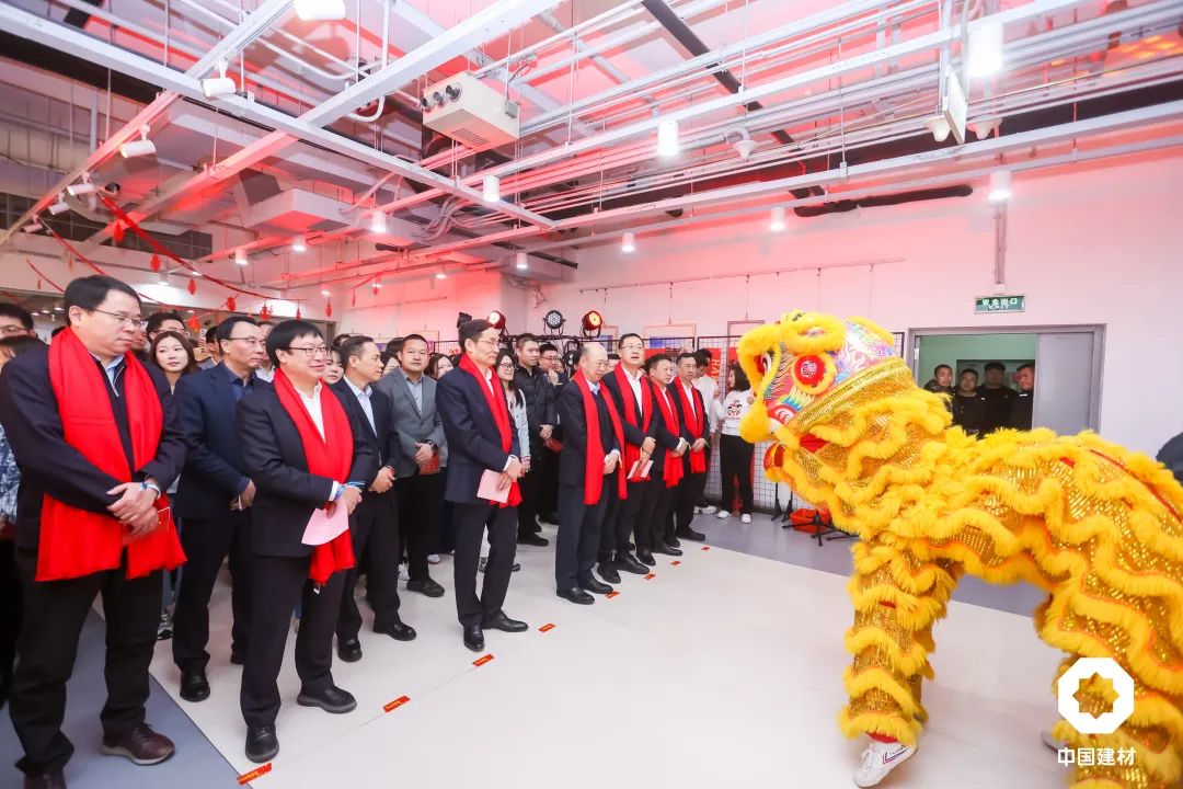 		 建材一家亲 同心向未来 | 尊龙凯时集团新春游园会运动圆满举行 _尊龙凯时要闻_尊龙凯时集团有限公司	