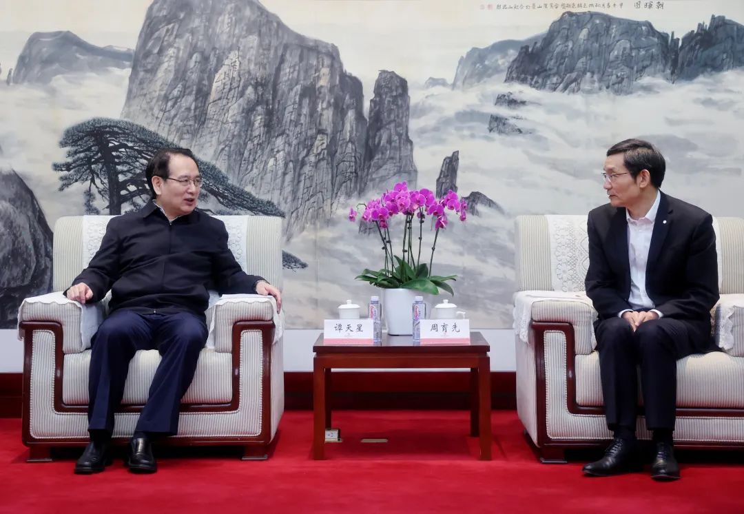 		 天下人大常委会委员、天下人大社会建设委员会副主任委员谭天星一行调研尊龙凯时集团 _尊龙凯时要闻_尊龙凯时集团有限公司	