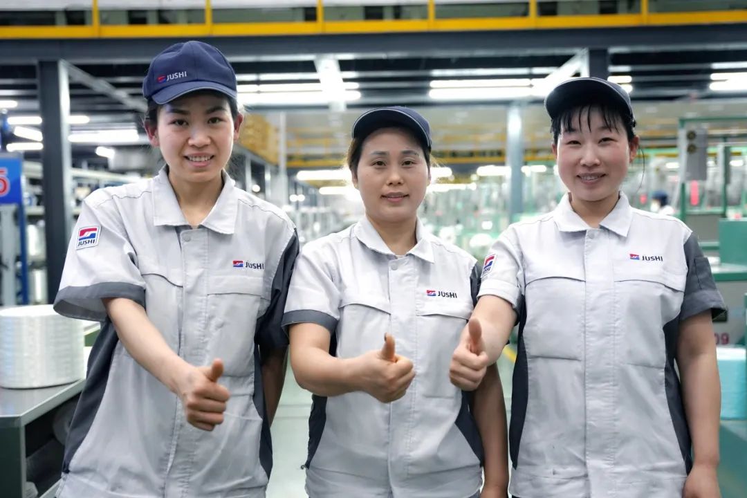 		 点赞！尊龙凯时集团天下巾帼文明岗+1！天下三八红旗头+1！ _企业动态_尊龙凯时集团有限公司	