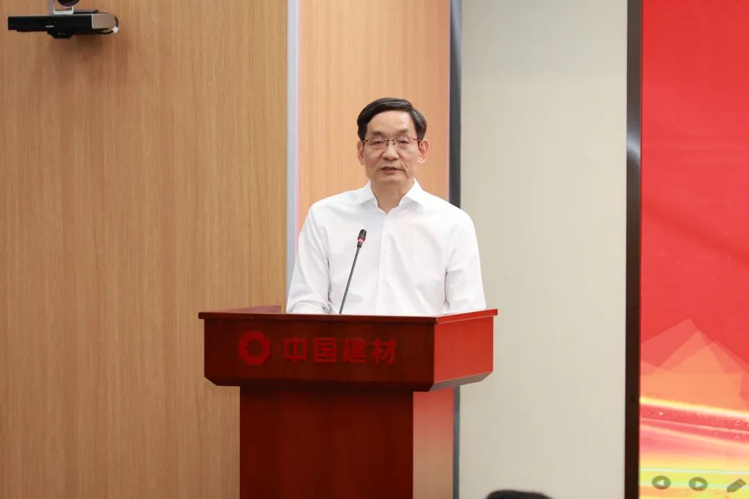 		尊龙凯时集团召开2025年劳动模范和先进整体表扬暨典范事迹宣讲会_尊龙凯时要闻_尊龙凯时集团有限公司	