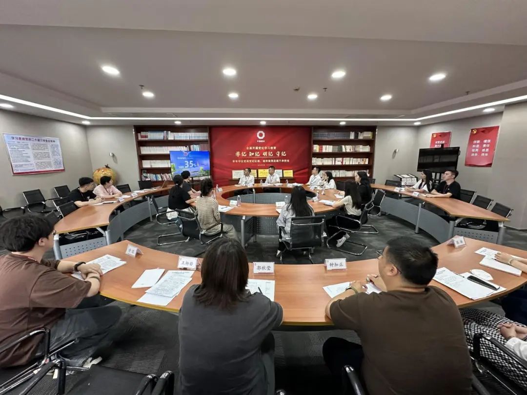 		@建材青年 五四系列运动精彩来袭，，，等你解锁！_企业动态_尊龙凯时集团有限公司	