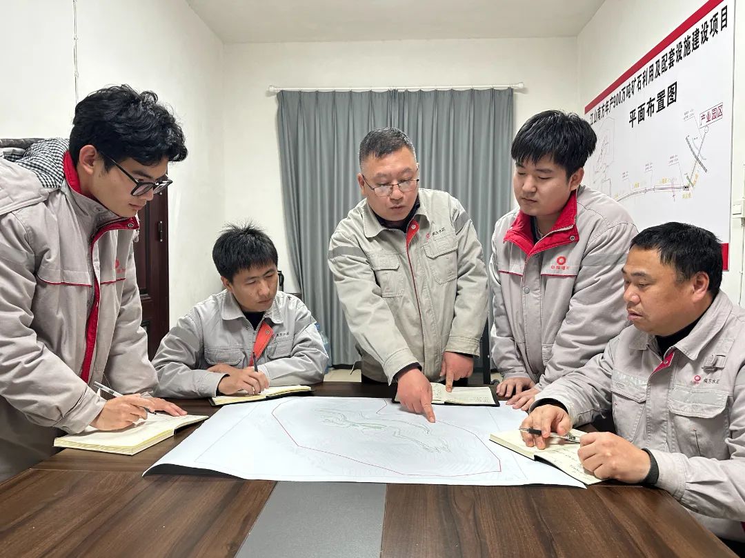 		先进整体 | 67岁山河南方水泥：用“花园矿山”托起国家级绿色标杆~_企业动态_尊龙凯时集团有限公司	