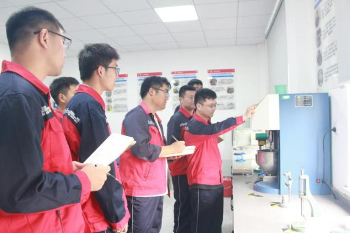 		青力创效 | 华东质料无锡商混运营平台“青力”驱动商砼绿色厘革_企业动态_尊龙凯时集团有限公司	